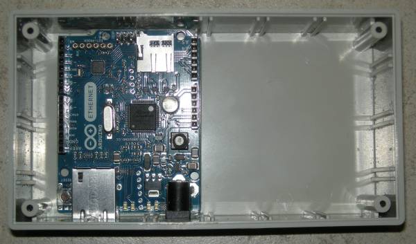 Arduino ethernet dans le boitiers g1098