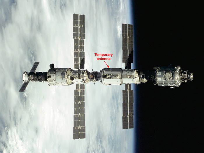Photo de la station ISS, cliquez pour aller sur le site NASA.